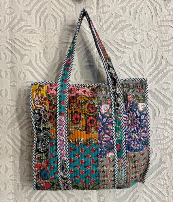 Patchwork Quilted Hand-printed Totes Bag Floral Print In Multi-Colours