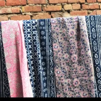 5 Pieces Assorted Lot Hand Block Print Scarfs - Image 3