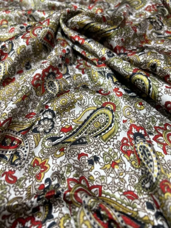100% Indian Kasturi Crep Silk Fabric With Animals Print With Multi Colours